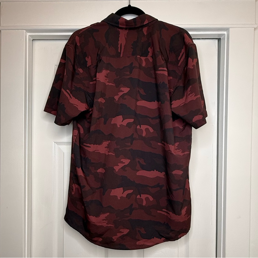Men's Bold Red Camo Button Down Shirt - Picture 3 of 3